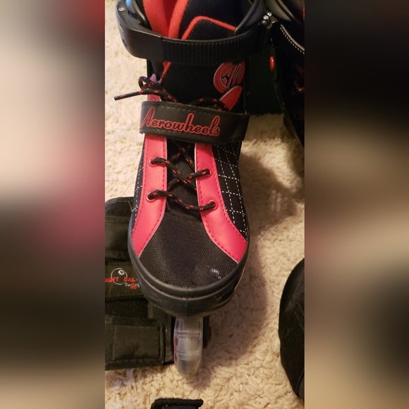 Roller blade bundle - Picture 2 of 6
